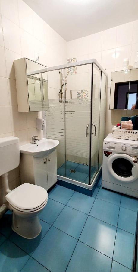 Cozy Apartament 3 Min To Subway 24H7 Check In Popesti-Leordeni Exterior photo